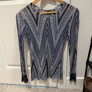 BCBG Long Sleeve Top